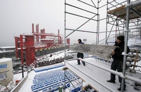 Bregenzer Festspiele GmbH: Klirrender Frost statt Feuer und Flamme: Der Bregenzer Troubadour im Winterschlaf