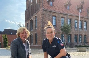 Polizeiinspektion Nienburg / Schaumburg: POL-NI: Mehr Verkehrssicherheit an der Grundschule Hoya / gelbe Füße werden eingerichtet