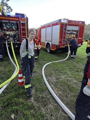FW Lüchow-Dannenberg: +++ Angenommene Waldbrandsituation in Lüchow-Dannenberg +++ Kaltstart für die Kreisfeuerwehrbereitschaft +++