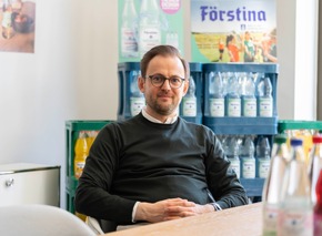 Pressemitteilung: Förstina stellt sich neu auf und bekennt sich klar zum Standort