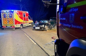 Freiwillige Feuerwehr Lage: FW Lage: TH: P-klemmt - 08.12.24 - 01:39 Uhr