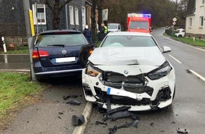 Kreispolizeibeh&ouml;rde Oberbergischer Kreis: POL-GM: Unfall im Kreuzungsbereich