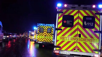 POL-STD: Glätteunfälle am frühen Morgen sorgen für lange Staus - Drei Personen verletzt