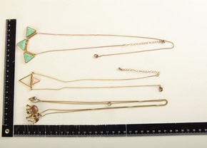 POL-LG: ++ Polizei sucht nach Hinweisen zu Eigentumsverh&auml;ltnissen ++ 35-J&auml;hriger nach diversen Einbr&uuml;chen in L&uuml;neburg festgenommen ++ "Wem geh&ouml;ren die Gegenst&auml;nde?" ++