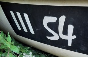 Polizeidirektion Lübeck: POL-HL: HL - St. Jürgen / Fund einer Jolle - Eigentümer gesucht