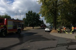 Feuerwehr Mettmann: FW Mettmann: Feuer in Filteranlage einer Schreinerei im Industriegebiet Mettmann.
Die Mitarbeiter konnten sich selbstständig retten und blieben trotz Löschversuchen unverletzt.