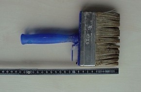 Polizei Düren: POL-DN: 010910 -8- (Düren) Bankräuber gesucht - 2 000 DM Belohnung (Fotos als Anlage)