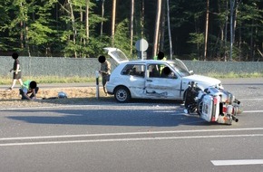 Polizeidirektion Kaiserslautern: POL-PDKL: A6/Kaiserslautern/West, Zwei Verletzte nach Auffahrunfall
