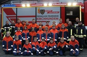 Feuerwehr Kirchhundem : FW-OE: Spannendes Wochenende für 24 Jugendliche