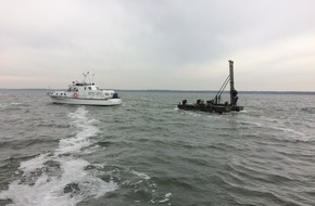 Landeswasserschutzpolizeiamt Mecklenburg-Vorpommern: LWSPA M-V: Erneuerter Schleppverband ohne Genehmigung auf dem Stettiner Haff