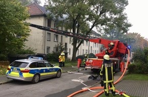 Feuerwehr Bochum: FW-BO: Ausgedehnter Wohnungsbrand in Langendreer - Eine Person lebensgefhährlich verletzt