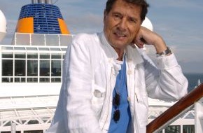 Hapag-Lloyd Cruises: MS EUROPA: Udo Jürgens gibt zwei Solo-Gastspiele an Bord (mit Bild)