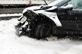 Kreispolizeibehörde Olpe: POL-OE: Zwei Verkehrsunfälle mit Personenschaden