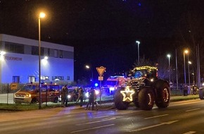 Feuerwehr Hattingen: FW-EN: Feuerwehr Hattingen begrüßt Treckerkonvoi