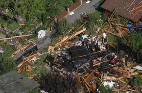 Polizeipräsidium Frankfurt am Main: POL-F: 070812 - 0937 Höchst: Nachtrag zum Polizeibericht Nr. 934 vom 12.08.2007 - Explosion eines Gartenhauses