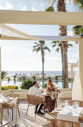 Mediterranean Hospitality: Herbst an der Küste der Götter – Kalabriens stille Schönheit