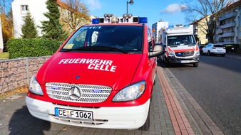 Freiwillige Feuerwehr Celle: FW Celle: Feuer in einer Küche / Eine verletzte Person