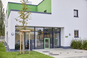 Einladung: Feierliche Eröffnung des ersten FRÖBEL-Kindergartens in Düsseldorf
