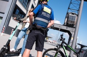Polizeipräsidium Rheinpfalz: POL-PPRP: Kontrolle über E-Scooter verloren