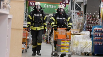 Freiwillige Feuerwehr Celle: FW Celle: Das etwas andere Shoppingerlebnis