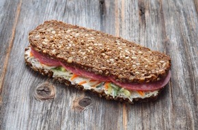 Air Berlin PLC: Mehr Service für airberlin Gäste / Zusätzliches Catering-Angebot auf der Kurz- und Mittelstrecke (FOTO)
