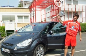 Ford-Werke GmbH: Ford macht Fußballer des 1. FC Köln mobil