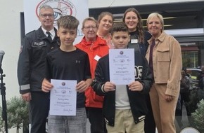 Polizeiinspektion Hameln-Pyrmont/Holzminden: POL-HM: Zivilcouragepreis der Stadt Hameln beim Aktionstag "Gemeinsam f&uuml;r mehr Zivilcourage!" verliehen