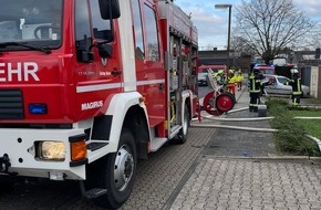 Feuerwehr Bergheim: FW Bergheim: Kellerbrand in Bergheim-Glessen Eine schwerverletzte Person