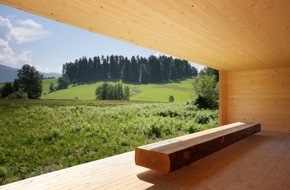 Bregenzerwald Tourismus: "Tafeln im Bregenzerwald" lädt zu regionalen Menüs in außergewöhnlichem Ambiente - BILD