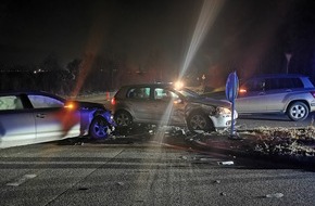 Polizeidirektion Neustadt/Weinstraße: POL-PDNW: Mehrere PKW nach Verkehrsunfall nicht mehr fahrbereit