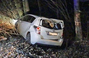 Kreispolizeibehörde Oberbergischer Kreis: POL-GM: 081120-906: Flucht vor Polizei endet mit Unfall
