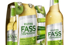 Brauerei C. & A. VELTINS GmbH & Co. KG: Veltins Fassbrause Apfel-Kräuter komplettiert Geschmackstrio für spritzigen Genuss ohne Reue (BILD)