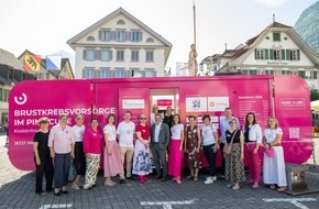 PINK CUBE Test Your Breast: Brustkrebsfr&uuml;herkennung im Fokus: PINK CUBE heute in Stans auf dem Dorfplatz