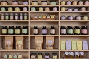 Ein neuer Ort für den schönen Alltag: Tanja Grandits eröffnet ihren Concept Store «ava» im St. Johann