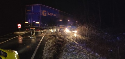 Polizeidirektion Landau: POL-PDLD: Kandel - Verkehrsbeeinträchtigungen durch verunfallten Lkw