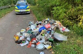 Polizeiinspektion Nienburg / Schaumburg: POL-NI: Umweltverstöße; Abfälle illegal entsorgt