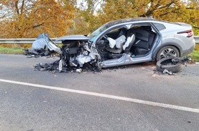 Kreisfeuerwehr Rotenburg (Wümme): FW-ROW: Verkehrsunfall auf der Kreisstraße K205 zwischen Sottrum und Fährhof