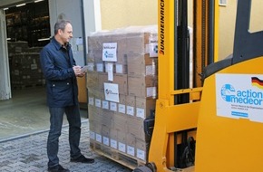 action medeor e.V.: Jemen: Alle zehn Minuten stirbt ein Kind - Im Tönisvorster Medikamentenlager wird weiter gepackt