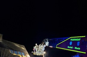 Feuerwehr Bocholt: FW Bocholt: Feuerwehr löscht Wohnungsbrand im Dachgeschoss