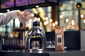 Teekanne GmbH & Co. KG: Pressemitteilung: 5 Cups and some leaves macht die Teezubereitung zum Event
