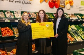 Netto Marken-Discount Stiftung & Co. KG: Netto und SSV Jahn Regensburg spenden über 10.000 Euro an Fußballverein „Team Bananenflanke e. V.“