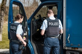 Bundespolizeidirektion München: Bundespolizeidirektion München: Schleusung eines "falschen" Italieners/ Bundespolizei verweigert zwei Albanern die Einreise