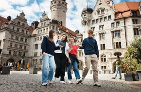 Engagement Global gGmbH: Spielend die Welt verändern: Neue Rätseltour in Leipzig macht die 17 Nachhaltigkeitsziele erlebbar