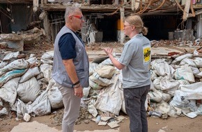 Help - Hilfe zur Selbsthilfe e.V.: Einen Monat nach den Erdbeben in Venezuela: Hunderttausende Menschen k&auml;mpfen weiter ums &Uuml;berleben / Deutsche Interviewpartnerin vor Ort