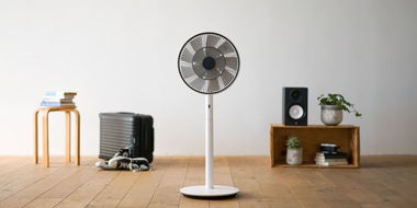 BALMUDA: Ventilator The GreenFan - kostensparend und leise / Ein natürlicher Windhauch für nur 0,48 Euro pro Sommer