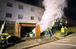 Kreisfeuerwehrverband Neunkirchen: FW LK Neunkirchen: Sechs Br&auml;nde in einer Nacht - Feuerwehr Neunkirchen im Dauereinsatz