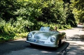 Porsche Schweiz AG: La première présentation de la Porsche 356/1 Roadster et le premier compte-rendu de presse