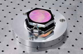Fraunhofer IOF: Spektrometergitter für ESA-Klimamission Sentinel-4