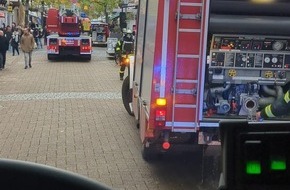 Freiwillige Feuerwehr Celle: FW Celle: Gemeldeter Wohnungsbrand mit vermisster Person in der Altstadt!
