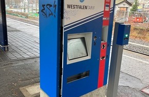 Bundespolizeidirektion Sankt Augustin: BPOL NRW: Aufbruch von Fahrkartenautomaten - Bundespolizei sucht Zeugen